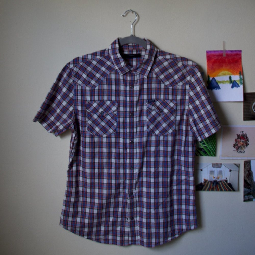 pearl snap button up